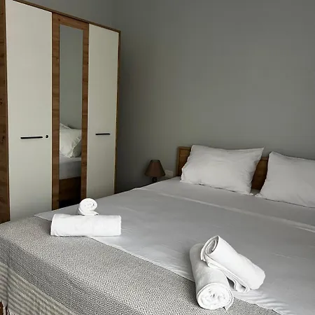 Apartament Night Star *